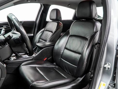 Used 2024 Chevrolet Malibu LT image 38