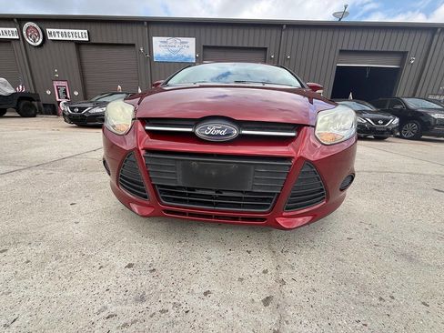 Used 2014 Ford Focus SE image 16