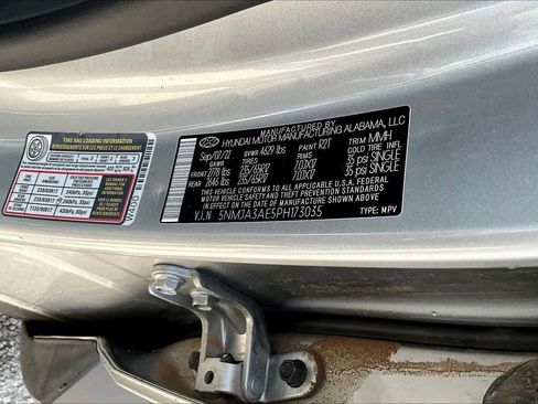 Used 2023 Hyundai Tucson SE image 33