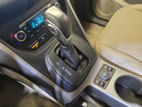 Used 2016 Ford Escape SE w/ SE Leather Comfort Package AWD/4WD image 26