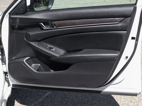 Used 2020 Honda Accord EX-L image 40