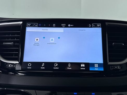 New 2026 Chrysler Voyager LX image 19