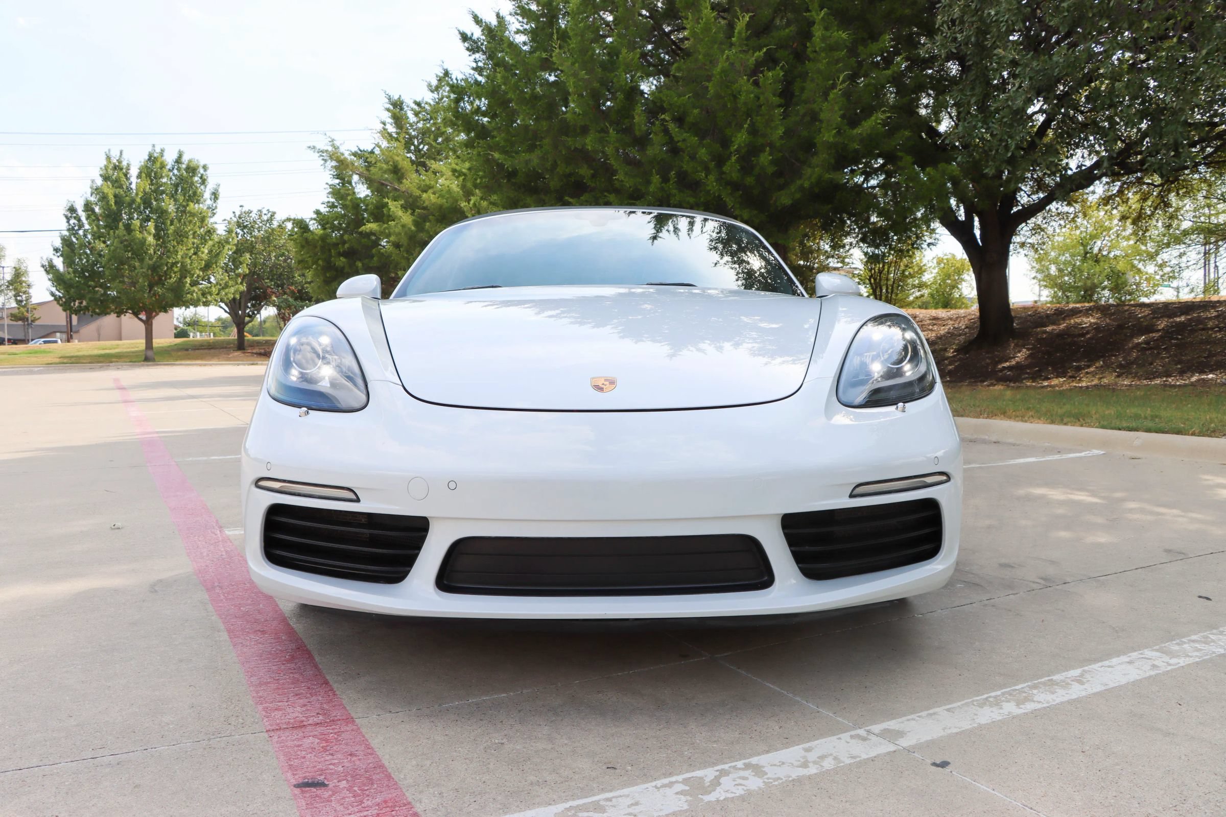 Used 2019 Porsche 718 Boxster RWD image 10