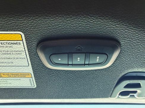 Used 2023 Jeep Gladiator Sport image 27