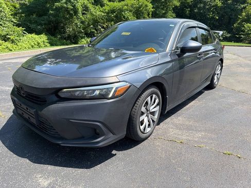 Used 2022 Honda Civic LX image 2
