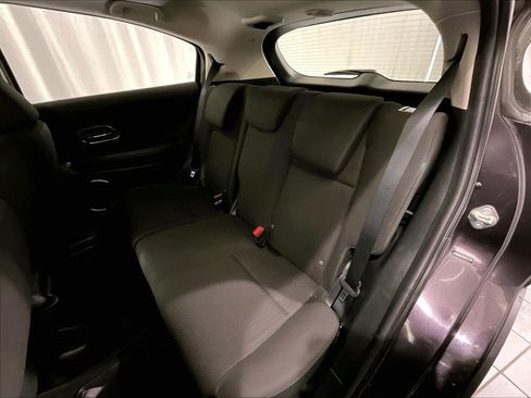 Used 2017 Honda HR-V EX image 15