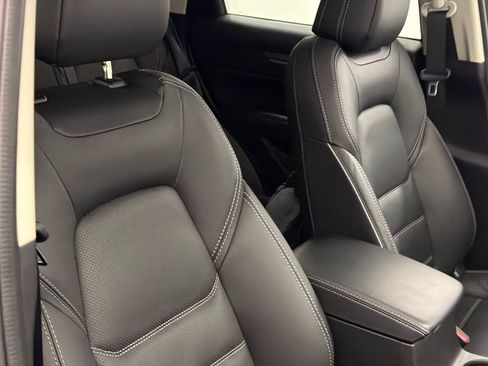 Certified 2025 MAZDA CX-5 AWD 2.5 S w/ Premium Plus Pkg image 11