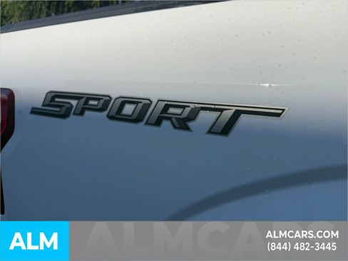 Used 2017 Ford F150 XLT w/ Equipment Group 302A Luxury RWD image 8