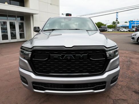 Used 2025 RAM 1500 Big Horn AWD/4WD image 2