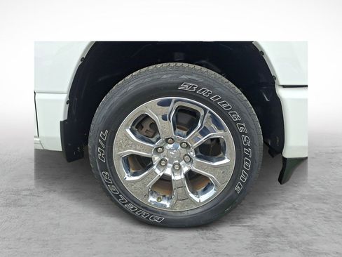 Used 2023 RAM 1500 Big Horn image 9