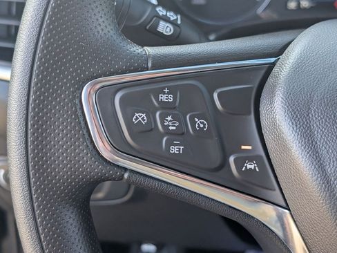 Used 2024 Chevrolet Equinox LT FWD image 21