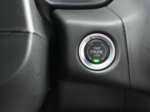 Used 2024 Chevrolet Tahoe LT RWD image 30
