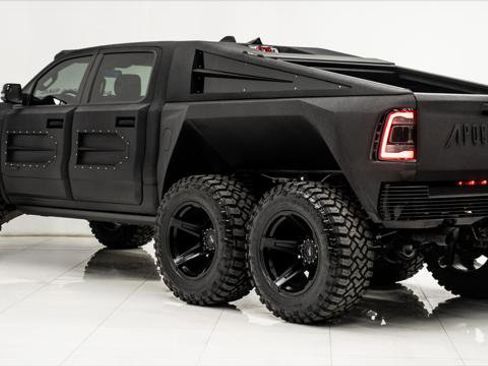 Used 2024 RAM 1500 TRX w/ TRX Level 2 Equipment Group image 10