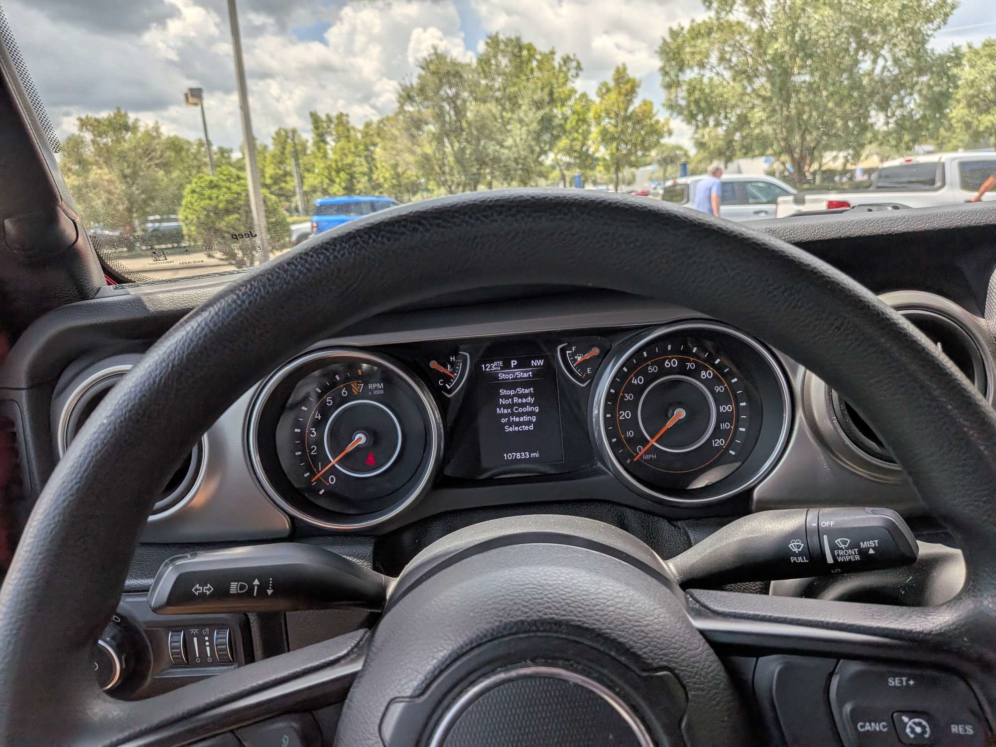 Used 2018 Jeep Wrangler Unlimited Sport AWD/4WD image 29