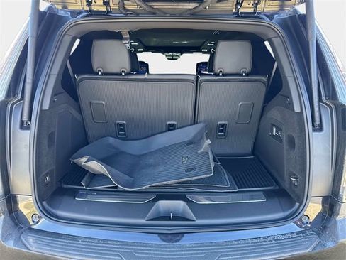 Used 2025 Cadillac Escalade Premium Luxury w/ Touring Package image 4