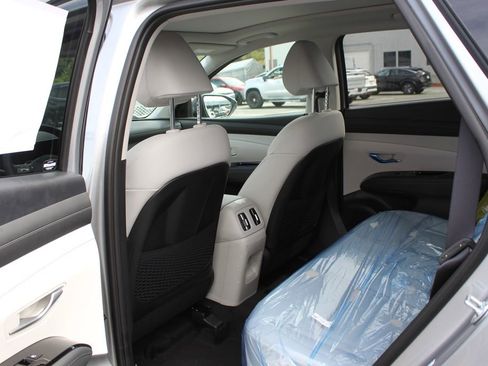New 2026 Hyundai Tucson Limited image 18