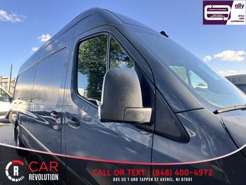 Used 2019 Mercedes-Benz Sprinter 170 image 35