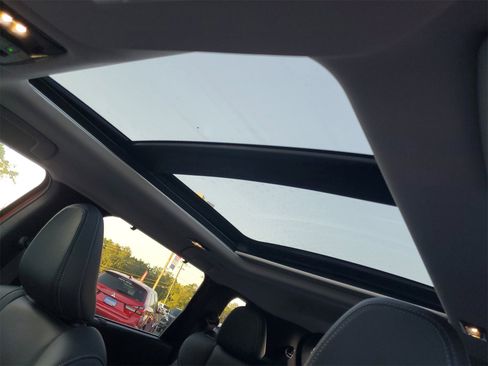 New 2025 Mitsubishi Outlander SEL image 10