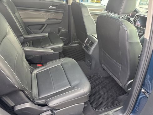 Used 2022 Volkswagen Atlas SEL image 15