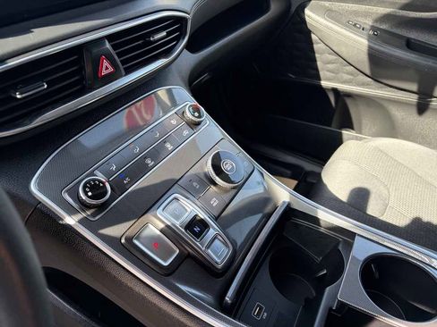 Used 2021 Hyundai Santa Fe SE image 14