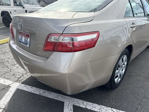 Used 2009 Toyota Camry LE image 8