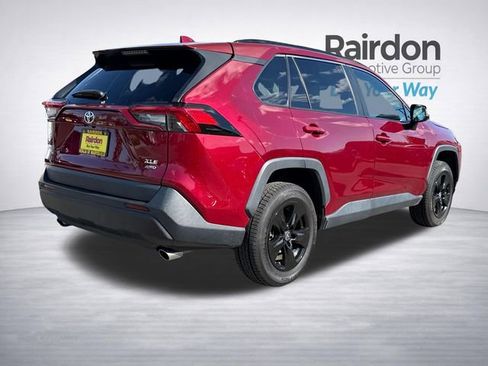 Used 2023 Toyota RAV4 XLE AWD/4WD image 7
