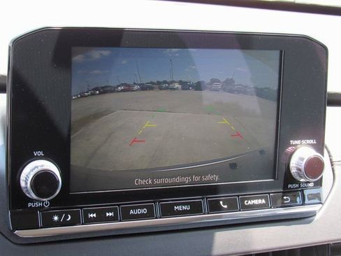 New 2025 Mitsubishi Outlander ES image 15