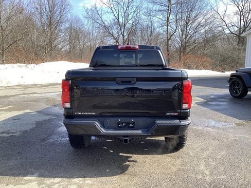 Used 2023 Chevrolet Colorado ZR2 w/ ZR2 Convenience Package III image 6