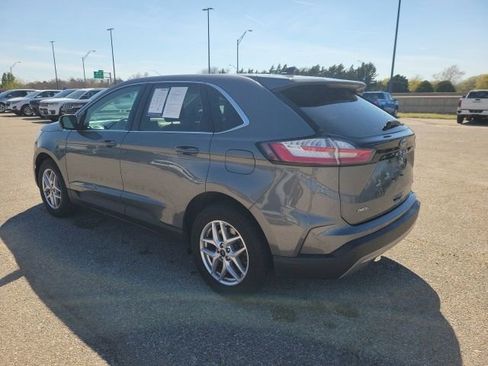 Used 2024 Ford Edge SEL AWD/4WD image 25