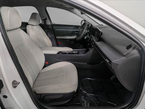 Used 2024 Hyundai Sonata SEL FWD image 23