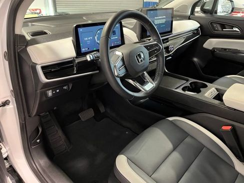 Used 2024 Honda Prologue Touring image 19
