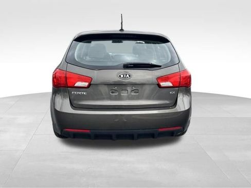 Used 2011 Kia Forte EX FWD image 6