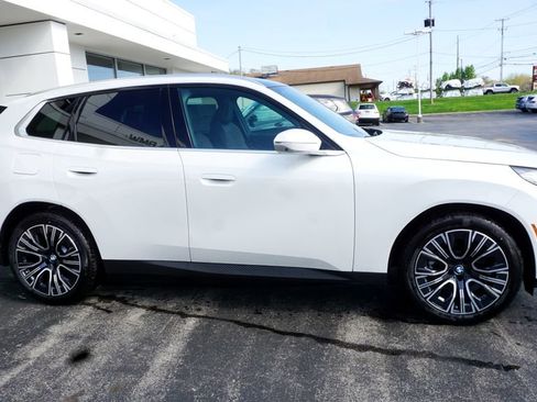 New 2026 BMW X3 xDrive30 w/ Premium Package AWD/4WD image 3