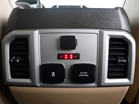 Used 2019 Ford F150 Lariat w/ Equipment Group 502A Luxury image 32