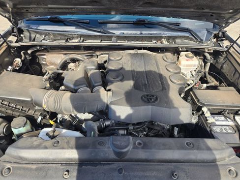 Used 2019 Toyota 4Runner Limited image 35