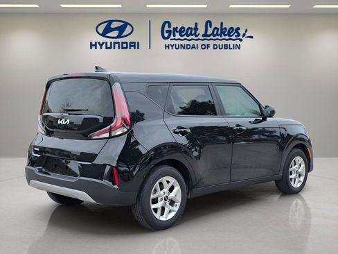 Used 2025 Kia Soul LX image 5