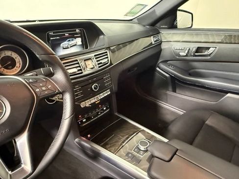 Used 2016 Mercedes-Benz E 350 Sedan image 16
