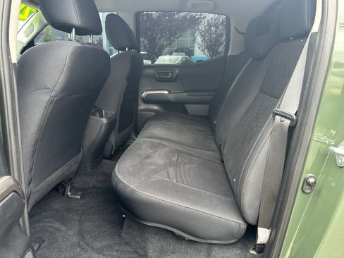 Used 2021 Toyota Tacoma SR5 w/ Trail Edition AWD/4WD image 14