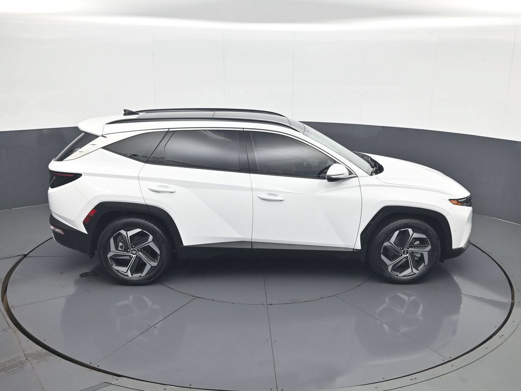 Certified 2023 Hyundai Tucson Limited FWD image 17