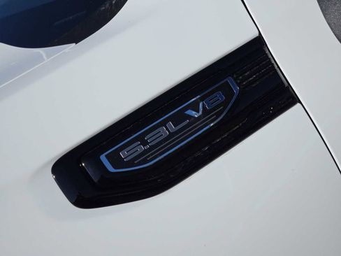 Certified 2025 GMC Sierra 1500 Elevation w/ Elevation Premium Package image 10