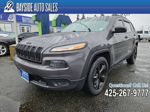 Used 2017 Jeep Cherokee Sport w/ Trailer Tow Group AWD/4WD image 1