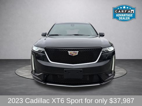 Used 2023 Cadillac XT6 Sport w/ Technology Package AWD/4WD image 6