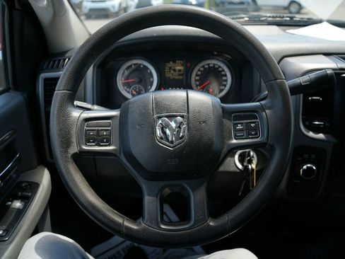 Used 2014 RAM 1500 Tradesman AWD/4WD image 11
