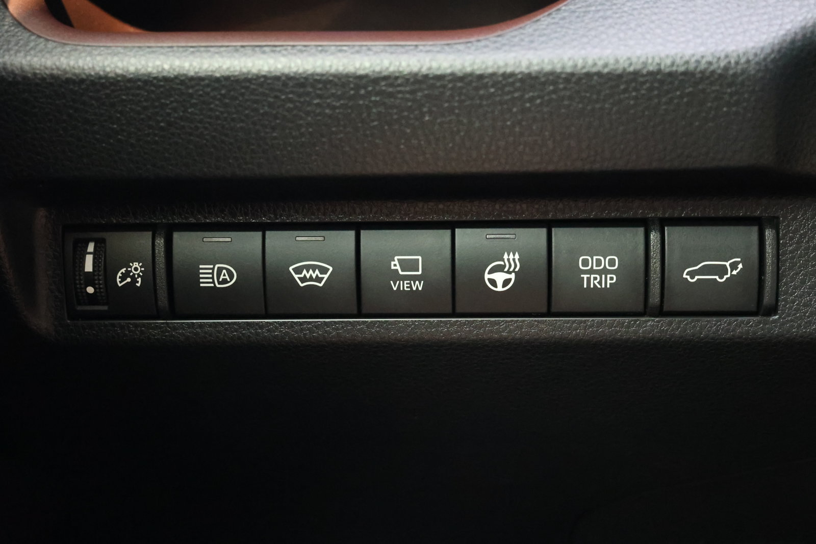 Used 2025 Toyota RAV4 Limited w/ Advanced Technology Package FWD image 27