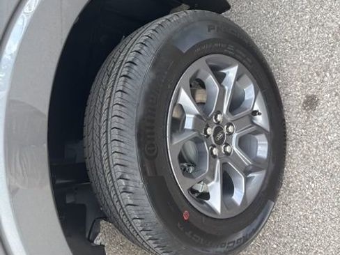 New 2025 Ford Maverick XLT w/ XLT Luxury Package image 22