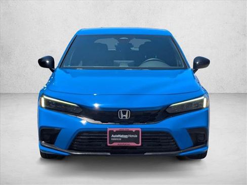 Used 2022 Honda Civic Sport image 2