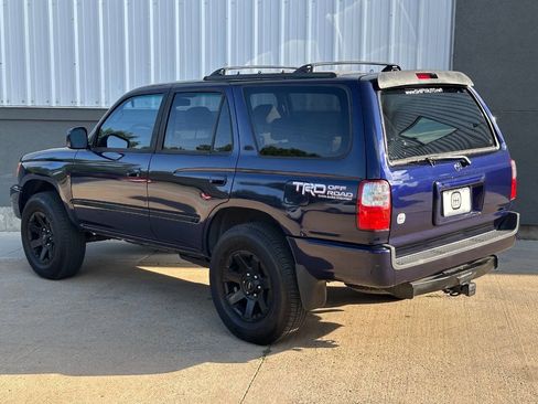 Used 2001 Toyota 4Runner SR5 image 11