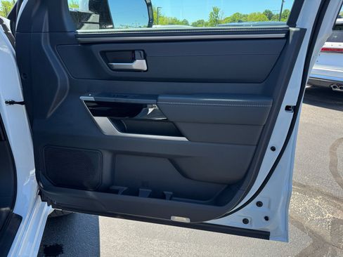 New 2026 Toyota Tundra Limited AWD/4WD image 29