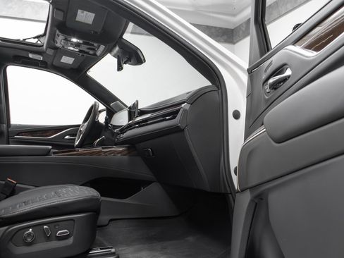 Used 2022 Cadillac Escalade Sport Platinum image 58