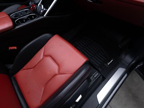 Used 2022 Lamborghini Urus AWD/4WD image 49